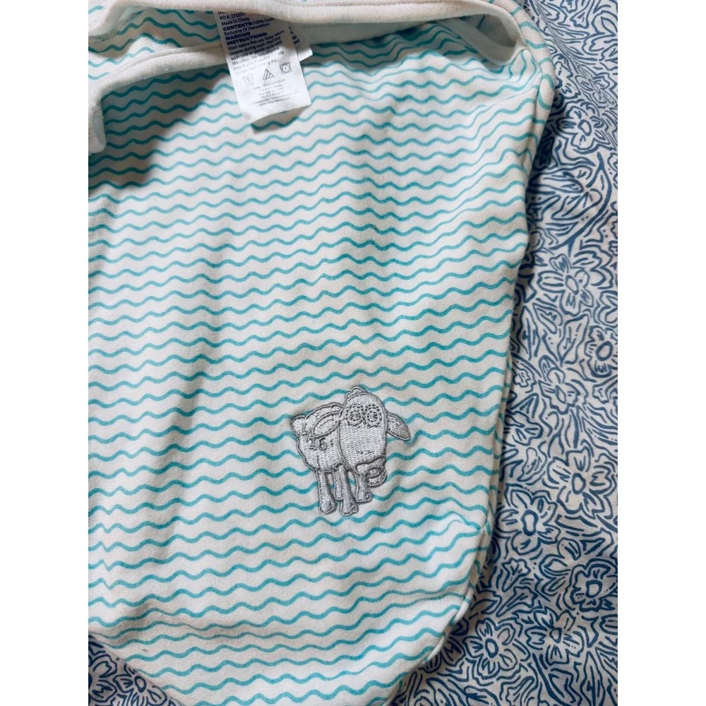 NWOT Serta 100% Cotton Swaddle Blue White Wave Embroidered Sheep Size Large